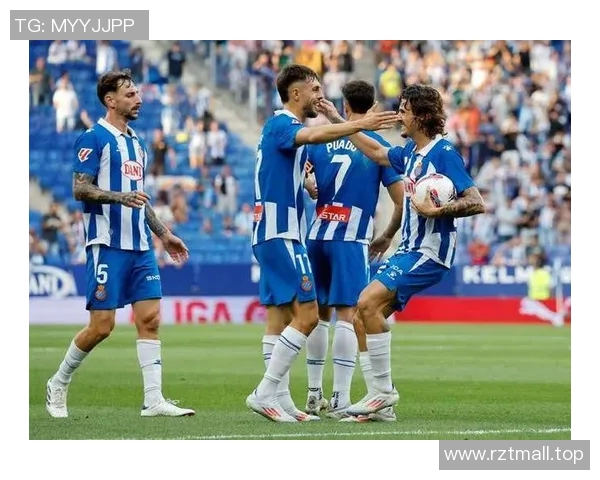 西甲第19轮焦点战西班牙人迎战巴塞罗那争夺荣誉与荣耀 西甲第19轮焦点战西班牙人迎战巴塞罗那争夺荣誉与荣耀